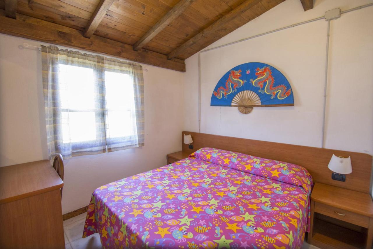 Campeggio Villaggio Sos Flores Tortolì Екстериор снимка
