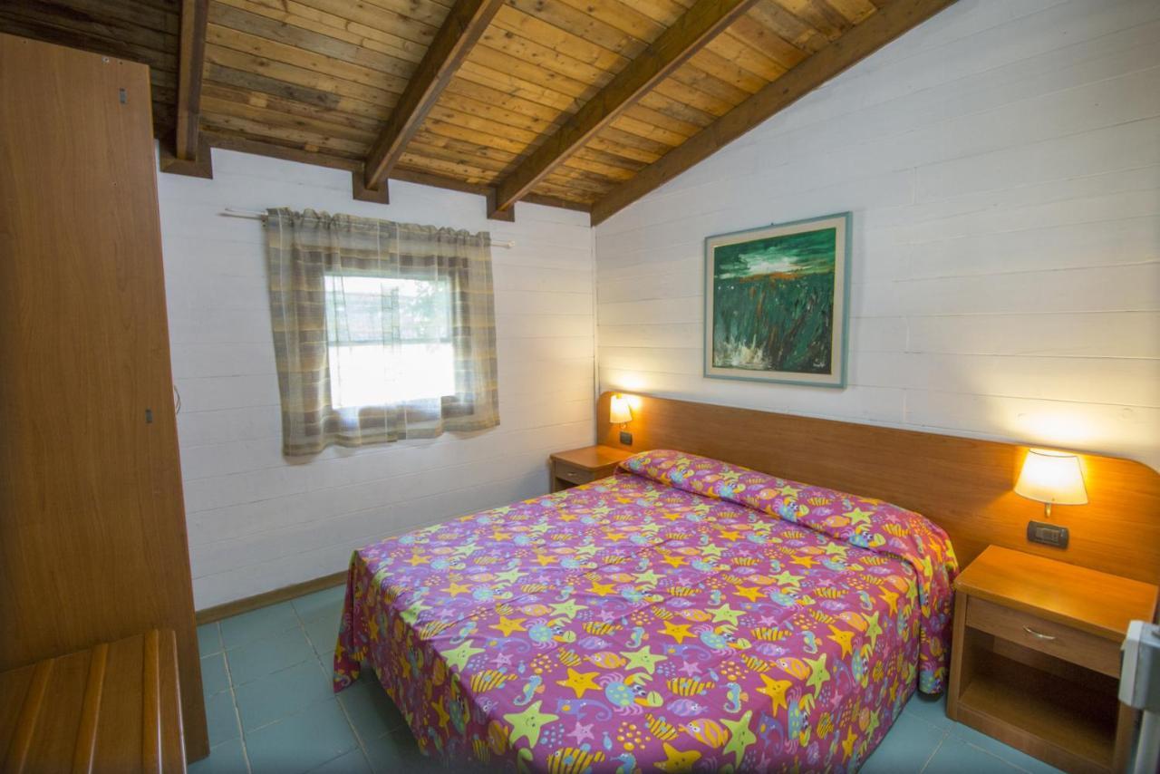 Campeggio Villaggio Sos Flores Tortolì Екстериор снимка