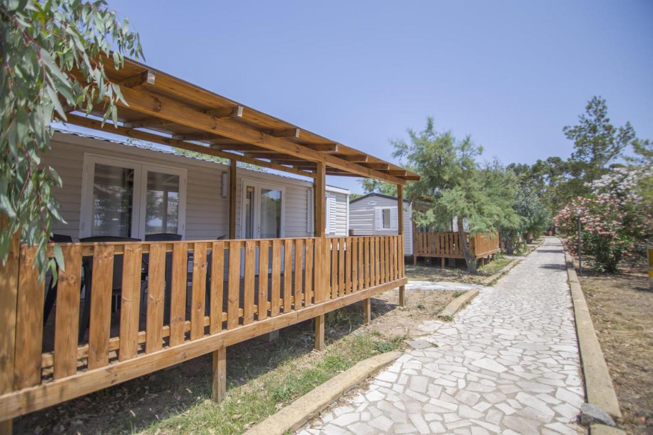 Campeggio Villaggio Sos Flores Tortolì Екстериор снимка